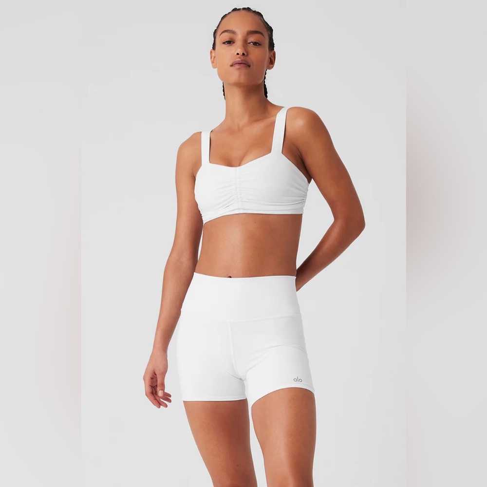 ALO | 5” airbrush shorts white XXS - Picture 1 of 6
